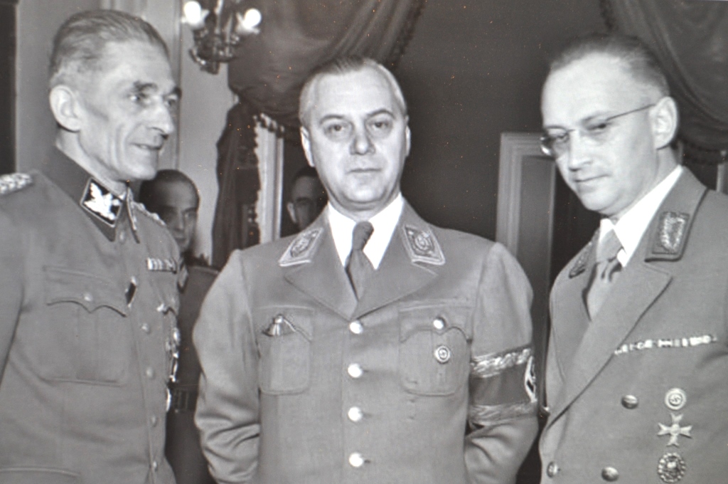 Karl Hermann Frank, Alfred Rosenberg a Konrad Henlein